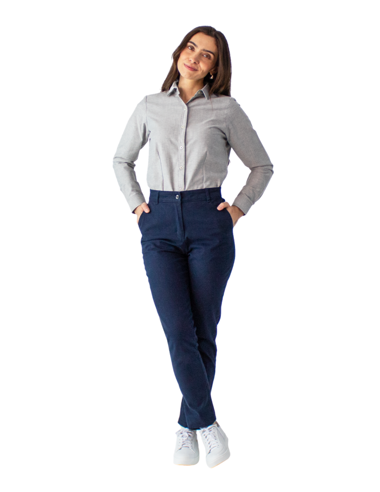 Modelo con conjunto Victory de camisa y pantalón
